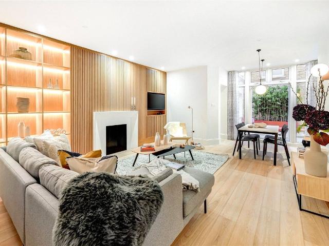 Apartment for rent in Chelsea, Greater London