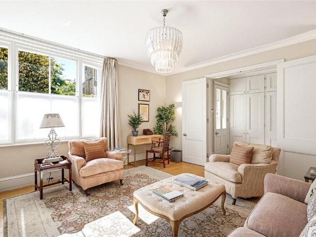 House for rent in Chelsea, Greater London