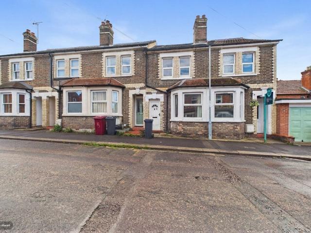 House for rent in Newtown, Reading