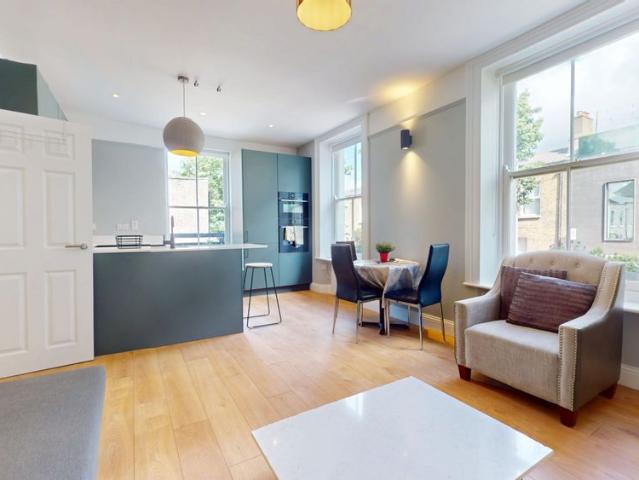 Apartment to rent in Bluebell, North Tipperary