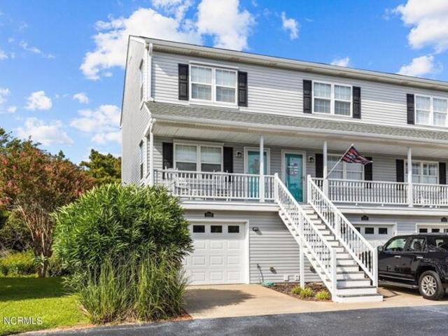 Condo for sale in Beaufort