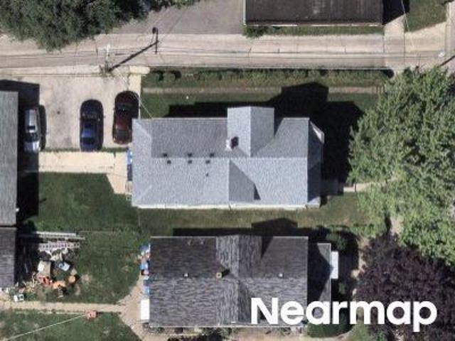 House for sale in Great Lakes, Illinois