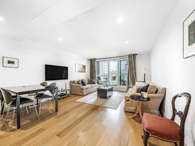 Apartment for rent in Imperial Wharf, Greater London