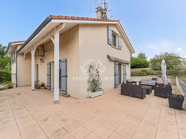 Maison vente à Les Côtes, Lentilly