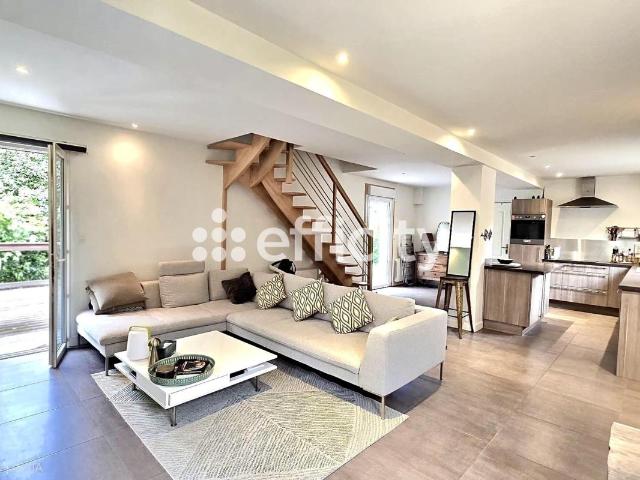 Villa vente à Villefranche-sur-Saône, Rhône