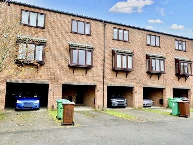 House for rent in Old Lenton, Haddon
