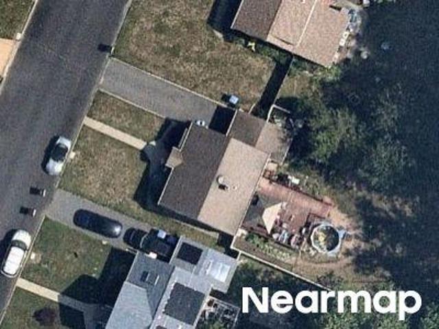 House for sale in Avenel, New Jersey