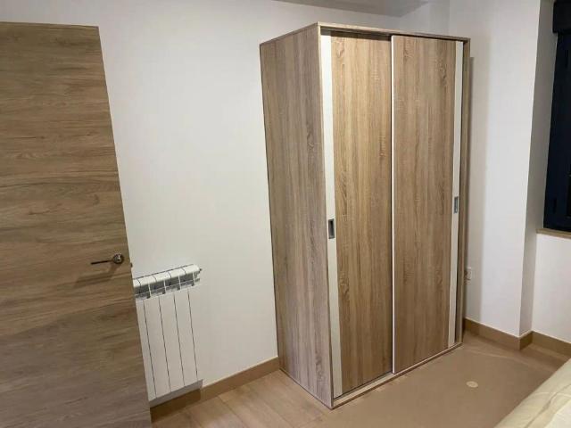 Apartamento en alquiler en San Lorenzo - La Palomera - San Mamés, León