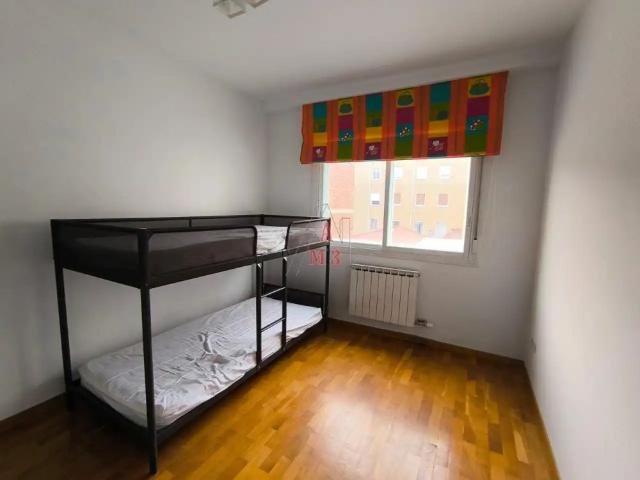 Apartamento en alquiler en Centro, León