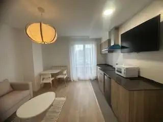 Apartamento en alquiler en San Lorenzo - La Palomera - San Mamés, León