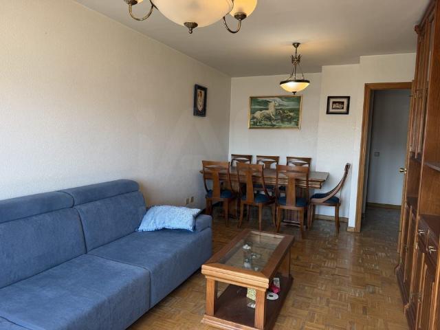 Apartamento en alquiler en Puente Castro, León