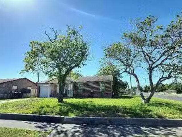 House for sale in Corpus Christi