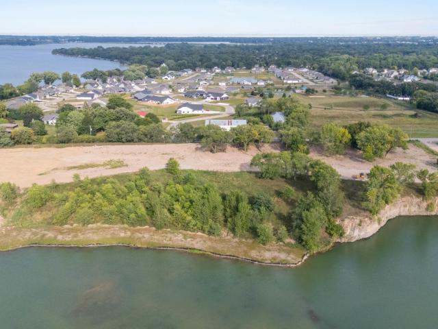 Land for sale in Highland Shore, Town of Algoma
