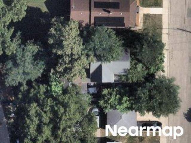 House for sale in Elgin, Kane County