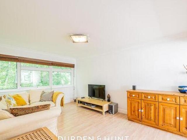 House for sale in Brook Street, Navestock Side