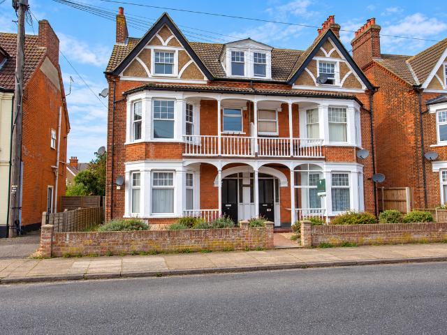 Studio for rent in Old Felixstowe, East Suffolk