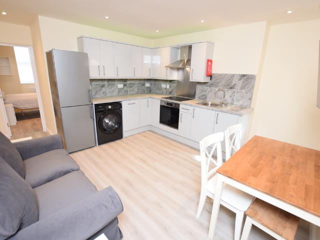 Room for rent in Elmfield, Leicestershire
