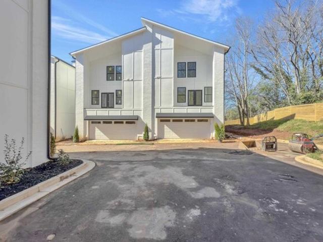 Condo for sale in Greenville