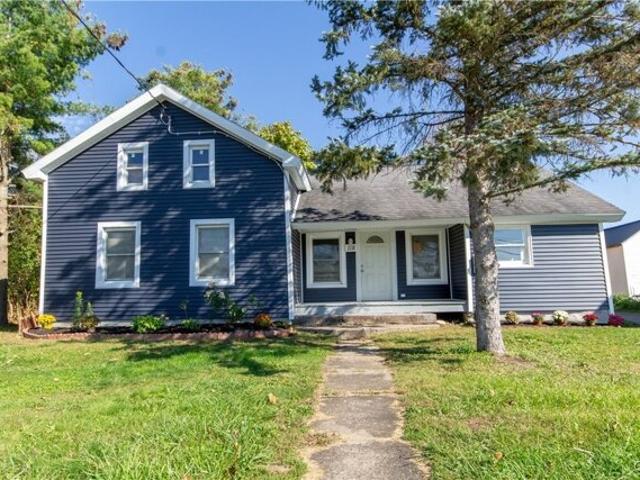 House for sale in Black River