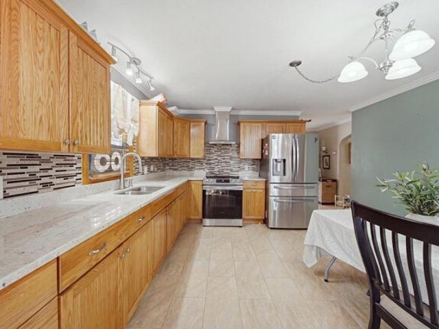 House for sale in Lawrence, Essex County