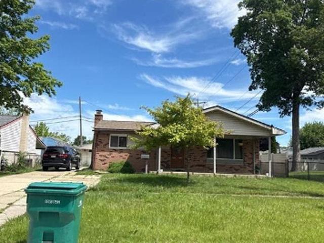 House for sale in Oakbrook, Romulus
