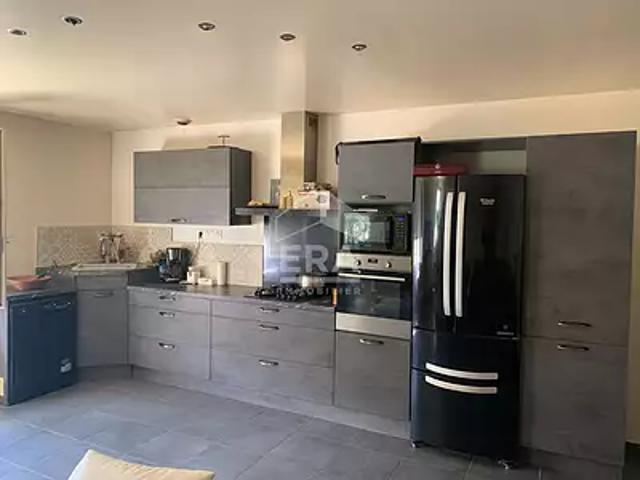 Appartement vente à La Tour-du-Pin, Les Abrets