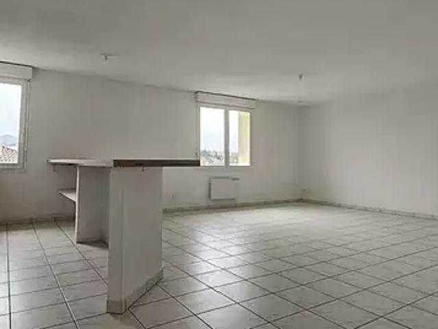 Appartement location à La Tour-du-Pin, Les Abrets