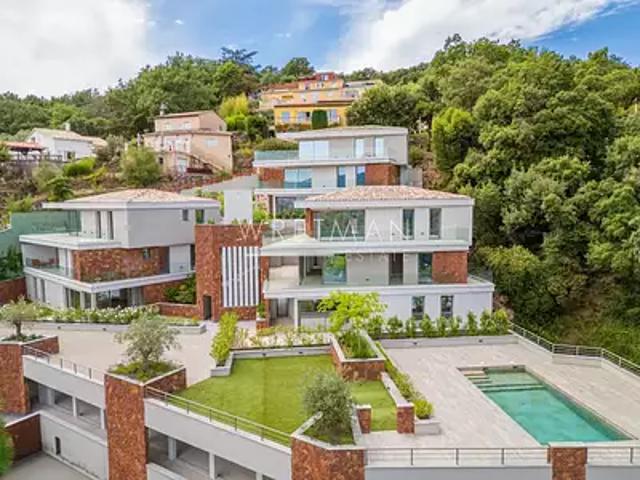 Appartement vente à Arrondissement de Draguignan, Les Adrets-de-l'estérel