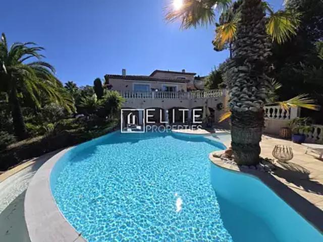 Maison vente à Arrondissement de Draguignan, Les Adrets-de-l'estérel