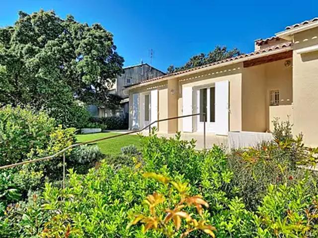 Maison vente à Nîmes, Les Angles