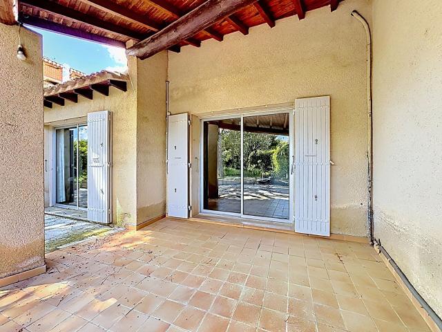 Maison vente à Nîmes, Les Angles