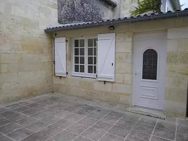 Appartement location à Tiffray, Lussac
