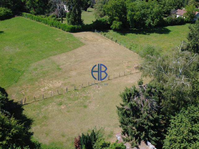 Terrain vente à La Tour-du-Pin, Les Avenières