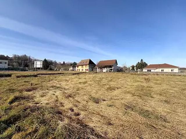 Terrain vente à La Tour-du-Pin, Les Avenières