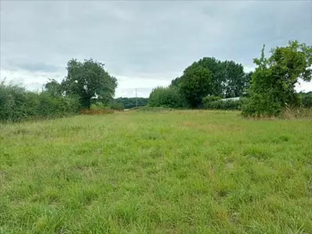 Terrain vente à Bernay, Les Baux-de-breteuil