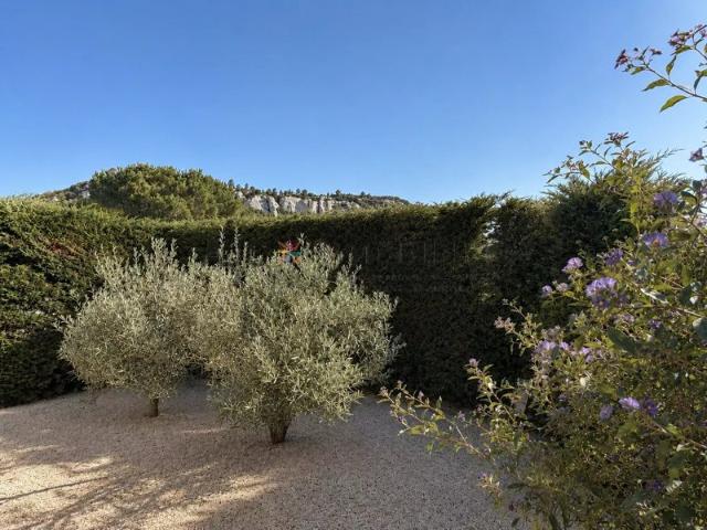 Maison vente à Arles, Les Baux-de-provence