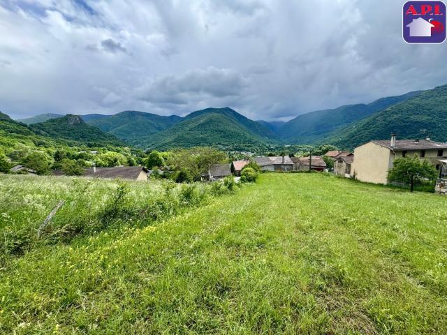 Terrain vente à Foix, Les Cabannes