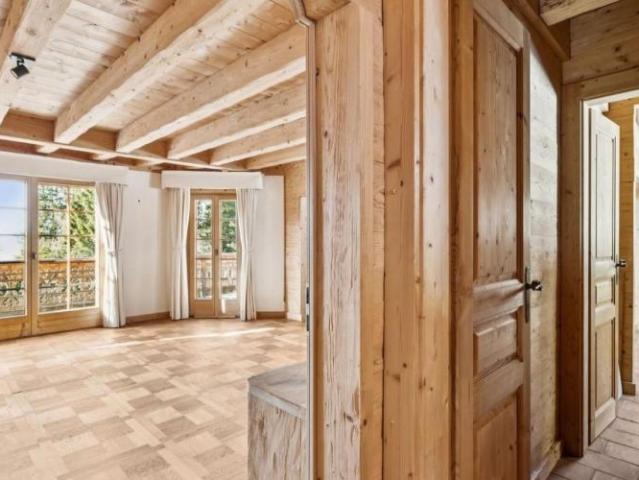 Haus kaufen in Ollon (VS), Waadt
