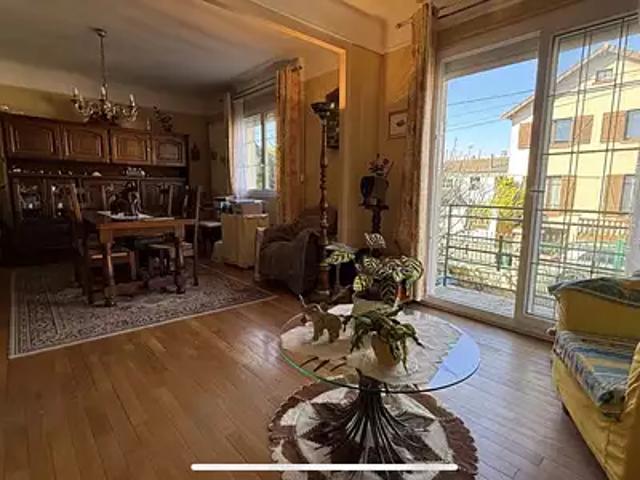 Maison vente à Versailles, Les Clayes-sous-bois