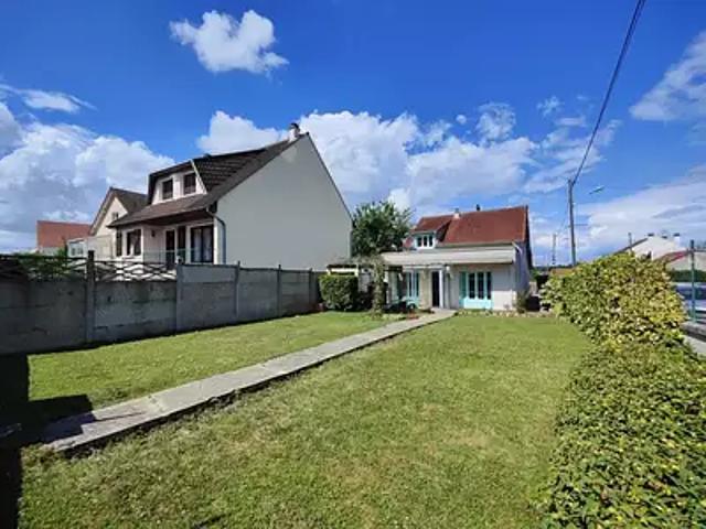 Maison vente à Versailles, Les Clayes-sous-bois