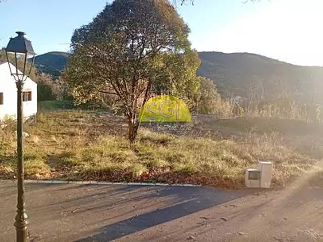 Terrain vente à Céret, Les Cluses