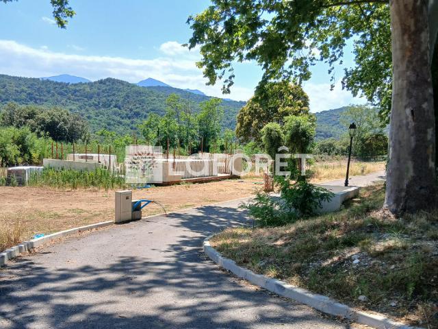 Terrain vente à Céret, Les Cluses