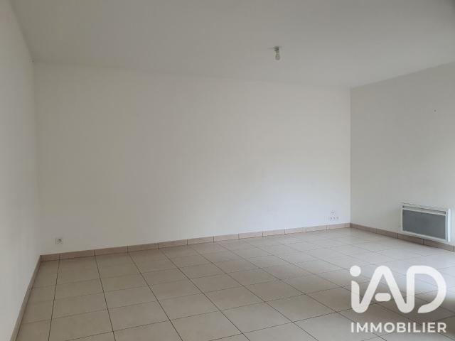 Maison location à Les Essarts, Essarts-en-Bocage