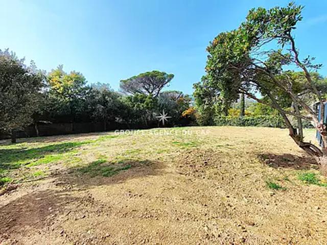 Terrain vente à Arrondissement de Draguignan, Roquebrune-sur-argens