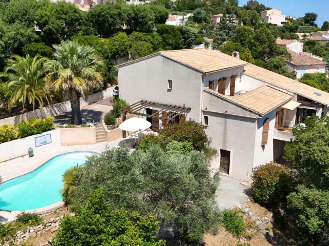 Maison vente à Arrondissement de Draguignan, Roquebrune-sur-argens