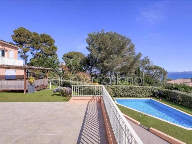 Maison vente à Arrondissement de Draguignan, Roquebrune-sur-argens