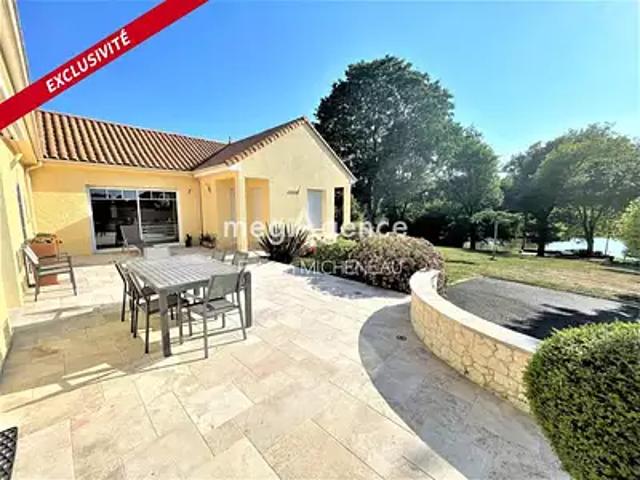 Maison vente à Les Landes-Genusson, Vendée