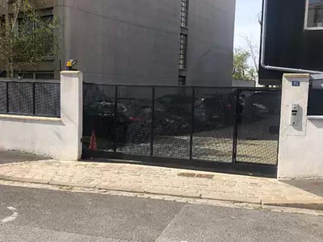Garage location à Les Lilas, Seine-Saint-Denis