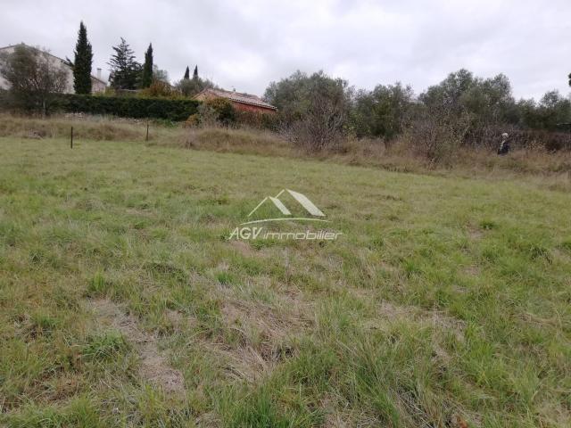 Terrain vente à Alès, Les Mages