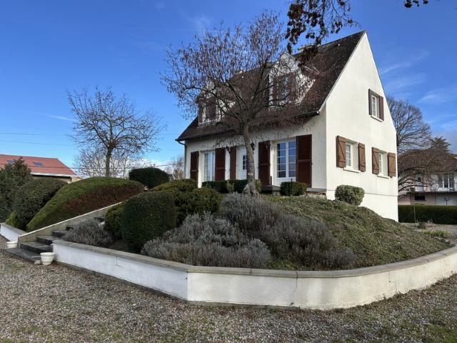 Maison vente à Riom, Les Martres-d'artière